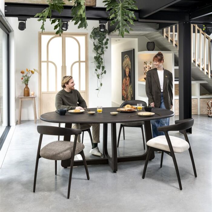 Eettafel Almora Basalt