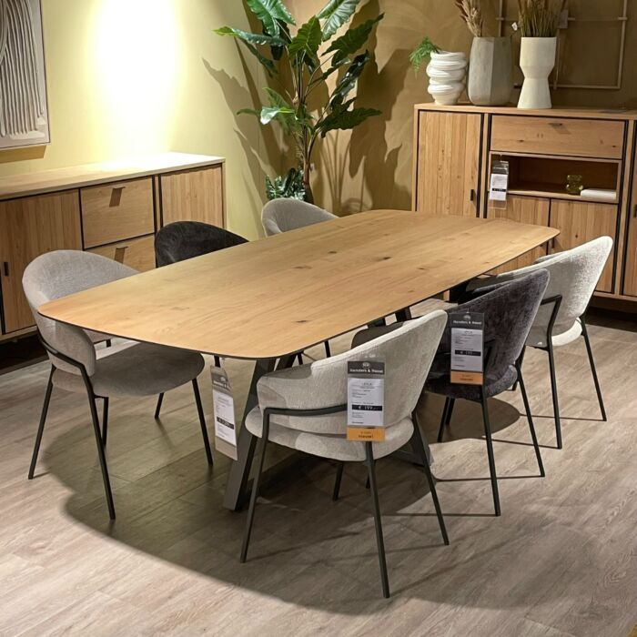 Henders & Hazel Eetkamertafel Shimanto 