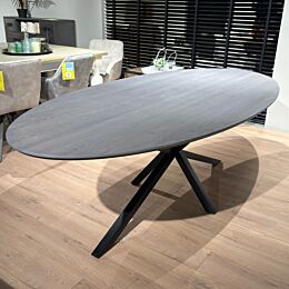 Henders & Hazel Eetkamertafel Metaluxe