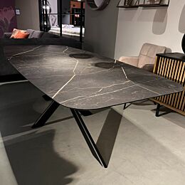 Feelings Eetkamertafel Apollo 