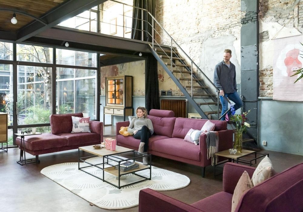 Roze bank woonkamer