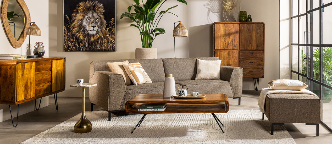 Kleine woonkamer? Zo maak je het knus én ruimtelijk tegelijk in de herfst 